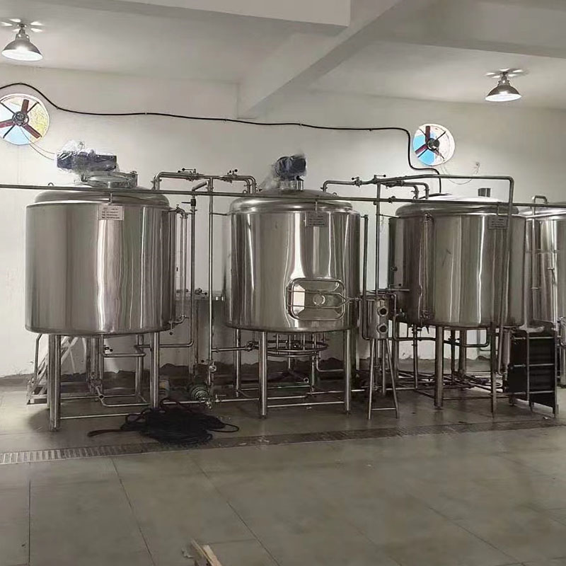平阴精酿啤酒设备厂—如何延长精酿啤酒设备的使用寿命